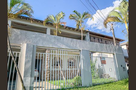 Casa à venda com 500m², 4 quartos e 8 vagasFachada