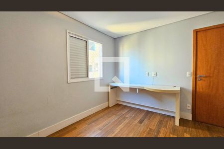Apartamento à venda com 208m², 4 quartos e 3 vagas Apartamento à venda com 208m², 4 quartos e 3 vagasCobertura