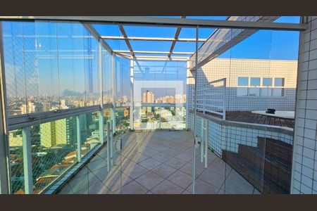 Apartamento à venda com 208m², 4 quartos e 3 vagas Apartamento à venda com 208m², 4 quartos e 3 vagasVaranda da cobertura