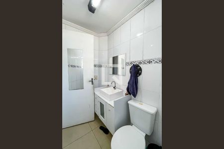 Apartamento à venda com 50m², 2 quartos e 1 vaga Apartamento à venda com 50m², 2 quartos e 1 vagaBanheiro