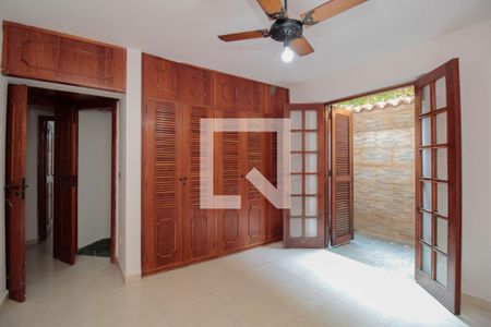 Casa à venda com 450m², 6 quartos e 5 vagas Casa à venda com 450m², 6 quartos e 5 vagasSuíte 2