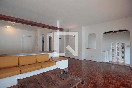 Casa à venda com 450m², 6 quartos e 5 vagas Casa à venda com 450m², 6 quartos e 5 vagasSala 2