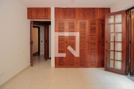 Casa à venda com 450m², 6 quartos e 5 vagas Casa à venda com 450m², 6 quartos e 5 vagasSuíte 2