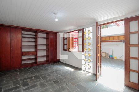 Casa à venda com 450m², 6 quartos e 5 vagas Casa à venda com 450m², 6 quartos e 5 vagasSuíte 3