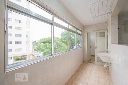 Apartamento à venda com 100m², 2 quartos e 1 vagaÁrea de Serviço