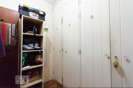 Apartamento à venda com 480m², 4 quartos e sem vaga Apartamento à venda com 480m², 4 quartos e sem vagaCloset da suíte 1