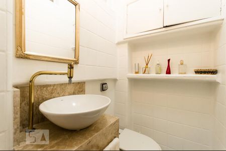 Apartamento à venda com 480m², 4 quartos e sem vaga Apartamento à venda com 480m², 4 quartos e sem vagaBanheiro 1