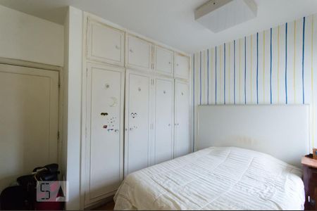 Apartamento à venda com 480m², 4 quartos e sem vaga Apartamento à venda com 480m², 4 quartos e sem vagaSuíte 2