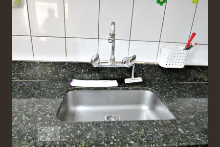 Casa à venda com 118m², 4 quartos e 2 vagasPia