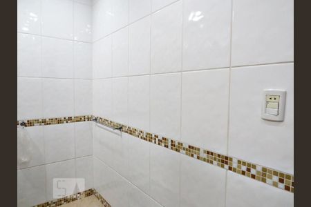 Casa à venda com 118m², 4 quartos e 2 vagasBanheiro