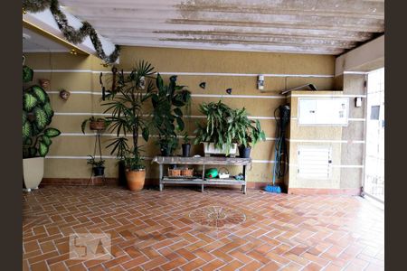 Casa à venda com 118m², 4 quartos e 2 vagasGaragem