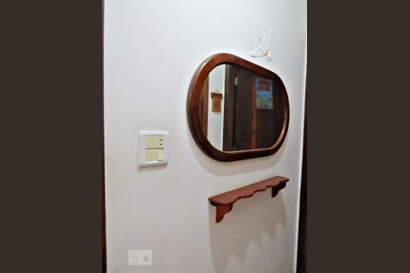 Casa à venda com 118m², 4 quartos e 2 vagasDetalhe