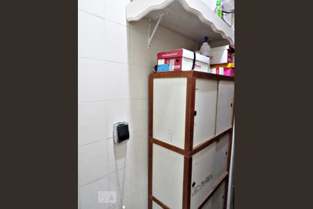 Casa à venda com 118m², 4 quartos e 2 vagasLavabo