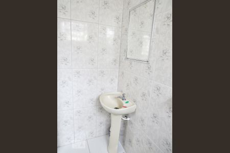 Casa à venda com 118m², 4 quartos e 2 vagasBanheiro 2