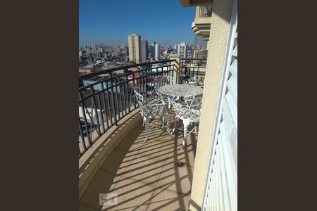 Apartamento à venda com 156m², 5 quartos e 3 vagas Apartamento à venda com 156m², 5 quartos e 3 vagasVaranda