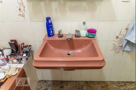 Apartamento para alugar com 430m², 3 quartos e 3 vagas Apartamento para alugar com 430m², 3 quartos e 3 vagasBanheiro Social