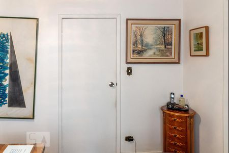 Apartamento para alugar com 430m², 3 quartos e 3 vagas Apartamento para alugar com 430m², 3 quartos e 3 vagasEscritório