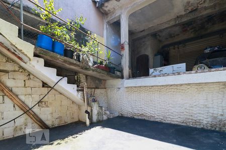Casa à venda com 80m², 2 quartos e 1 vaga Casa à venda com 80m², 2 quartos e 1 vagaÁrea Externa