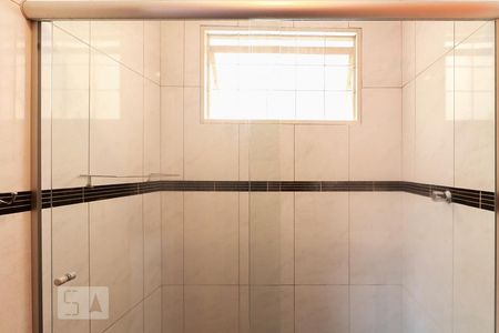 Casa à venda com 80m², 2 quartos e 1 vaga Casa à venda com 80m², 2 quartos e 1 vagaBanheiro