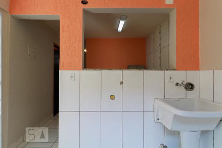 Casa à venda com 80m², 2 quartos e 1 vaga Casa à venda com 80m², 2 quartos e 1 vagaÁrea de Serviço