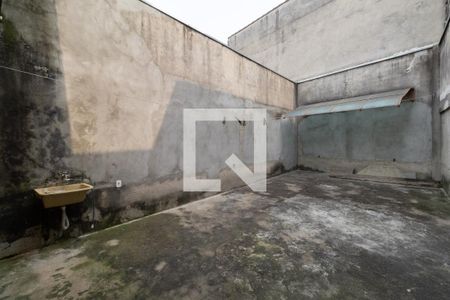 Casa à venda com 195m², 4 quartos e 2 vagas Casa à venda com 195m², 4 quartos e 2 vagasQuintal