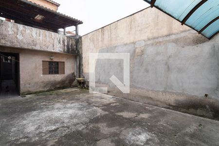 Casa à venda com 195m², 4 quartos e 2 vagas Casa à venda com 195m², 4 quartos e 2 vagasQuintal