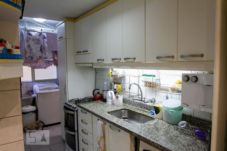 Apartamento à venda com 100m², 3 quartos e 2 vagas Apartamento à venda com 100m², 3 quartos e 2 vagasCozinha