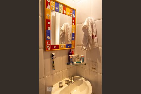 Apartamento à venda com 100m², 3 quartos e 2 vagas Apartamento à venda com 100m², 3 quartos e 2 vagasv