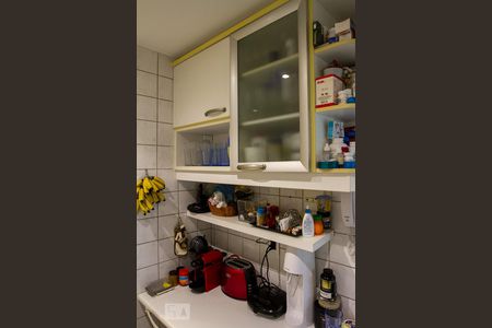 Apartamento à venda com 100m², 3 quartos e 2 vagas Apartamento à venda com 100m², 3 quartos e 2 vagasCozinha