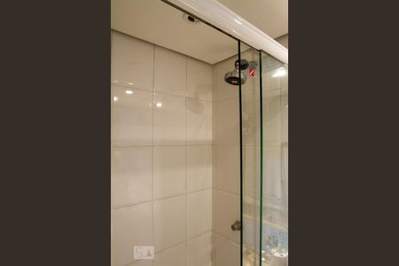 Apartamento à venda com 100m², 3 quartos e 2 vagas Apartamento à venda com 100m², 3 quartos e 2 vagasBanheiro 2