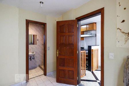 Apartamento à venda com 190m², 3 quartos e 3 vagas Apartamento à venda com 190m², 3 quartos e 3 vagasQuarto de Serviço