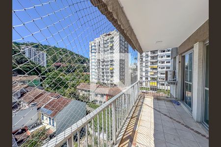 Apartamento à venda com 2 quartos, 80m² em Cosme Velho, Rio de Janeiro