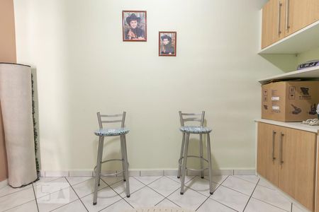 Casa à venda com 195m², 3 quartos e 3 vagasQuarto de Serviço