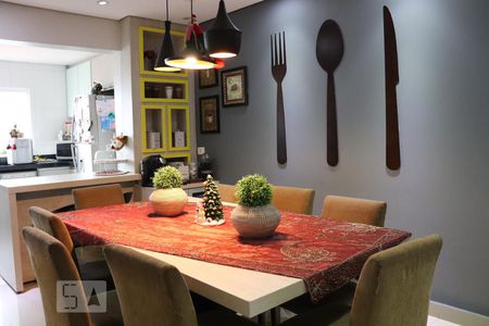 Casa à venda com 196m², 3 quartos e 6 vagasSala de Jantar