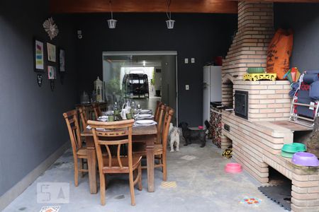 Casa à venda com 196m², 3 quartos e 6 vagasÁrea Gourmet