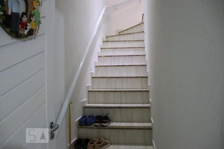 Casa à venda com 196m², 3 quartos e 6 vagasEntrada