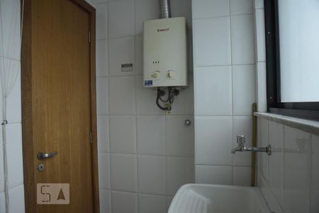 Apartamento à venda com 84m², 3 quartos e 1 vagaÁrea de Serviço