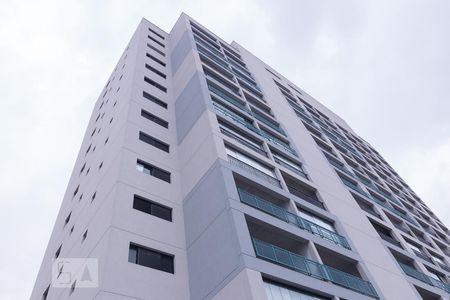 Studio à venda com 29m², 1 quarto e 1 vaga Studio à venda com 29m², 1 quarto e 1 vagaFachada