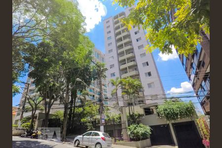 Apartamento para alugar com 34m², 1 quarto e 2 vagasFachada