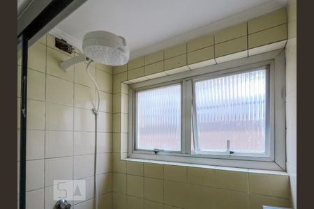 Apartamento para alugar com 34m², 1 quarto e 2 vagasBanheiro