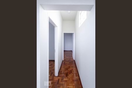 Corredor de apartamento para alugar com 2 quartos, 65m² em Centro, Belo Horizonte