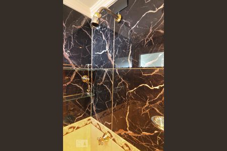 Apartamento à venda com 83m², 3 quartos e 2 vagas Apartamento à venda com 83m², 3 quartos e 2 vagasBanheiro