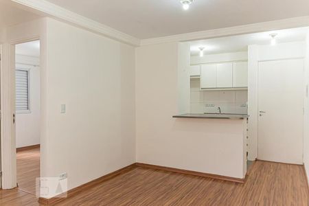 Sala de apartamento para alugar com 2 quartos, 68m² em Taboão, São Paulo