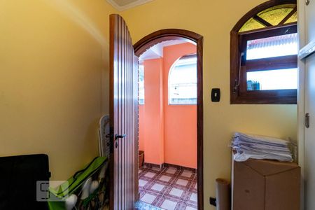 Casa à venda com 337m², 3 quartos e 2 vagas1o. Andar - Quarto de serviço