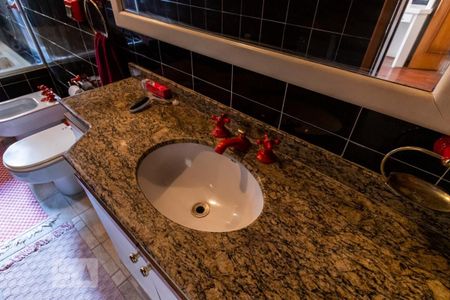 Casa à venda com 337m², 3 quartos e 2 vagas2o. Andar - Banheiro da Suíte 3