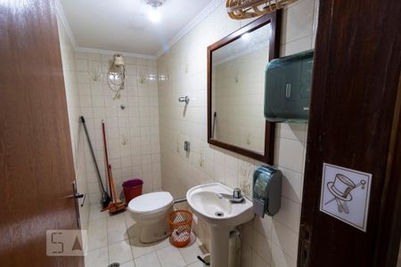 Casa à venda com 337m², 3 quartos e 2 vagasSalão comercial