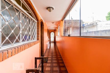 Casa à venda com 337m², 3 quartos e 2 vagas1o. Andar - Corredor Lateral