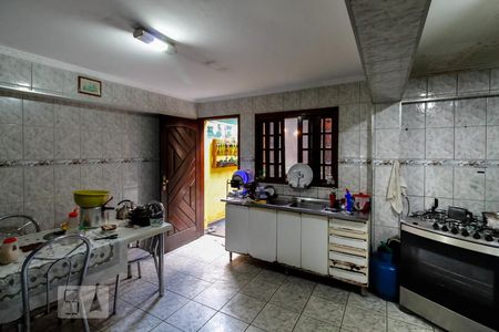 Apartamento à venda com 90m², 2 quartos e 2 vagasCozinha