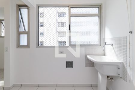 Apartamento à venda com 115m², 3 quartos e 1 vagaÁrea de Serviço