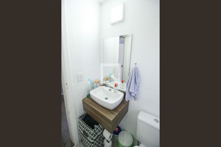 Apartamento à venda com 73m², 3 quartos e 2 vagas Apartamento à venda com 73m², 3 quartos e 2 vagasBanheiro